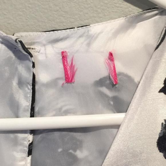 Gorgeous dress - Picture 3 of 4